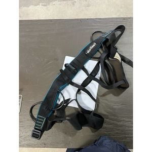 Wild Things Climbing Rappelling Harness Size Medium